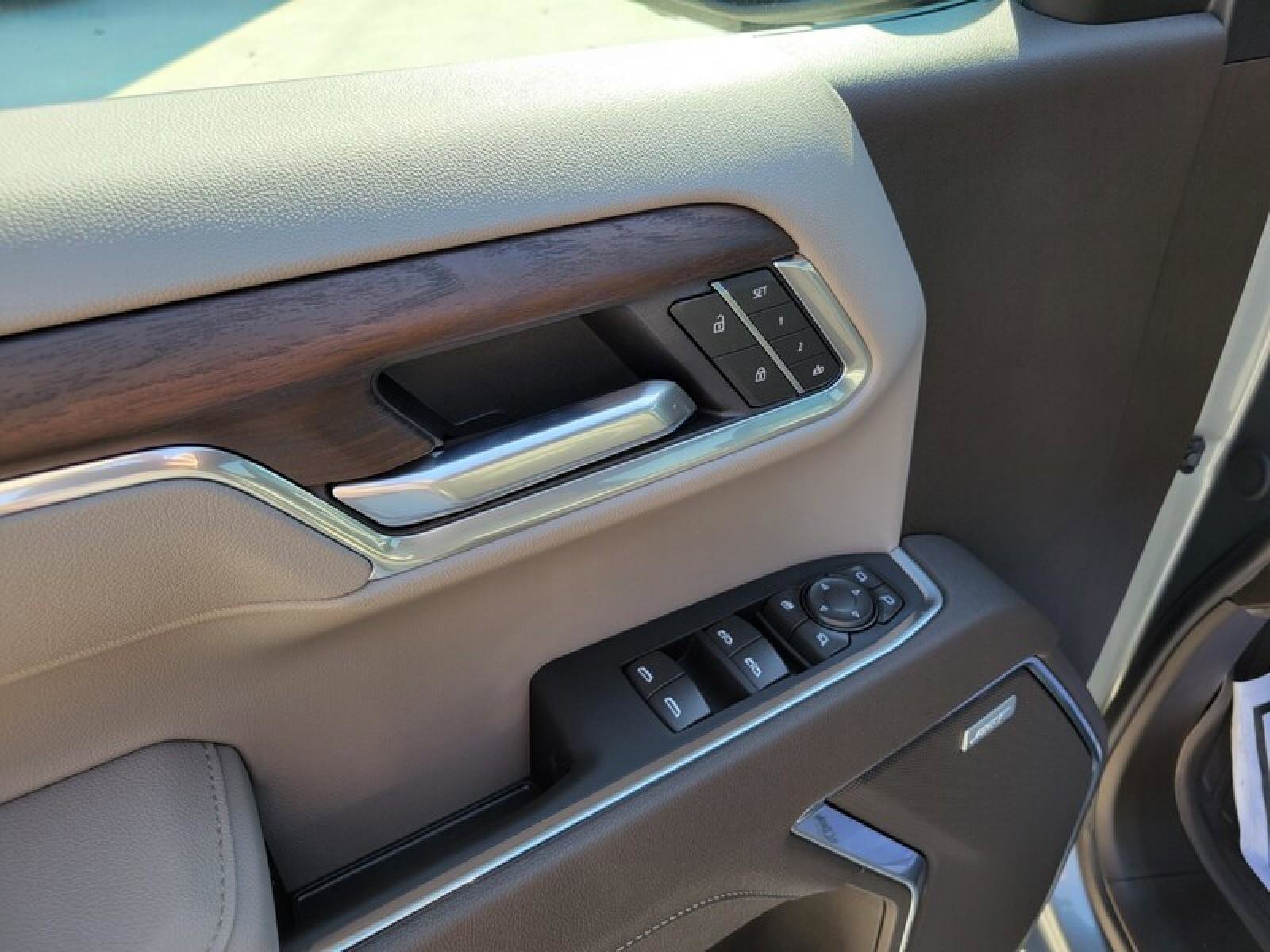 New 2026 GMC Sierra 1500 SLT w/ SLT Premium Plus Package image 25