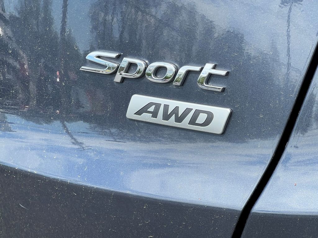 Used 2013 Hyundai Santa Fe Sport AWD/4WD image 22
