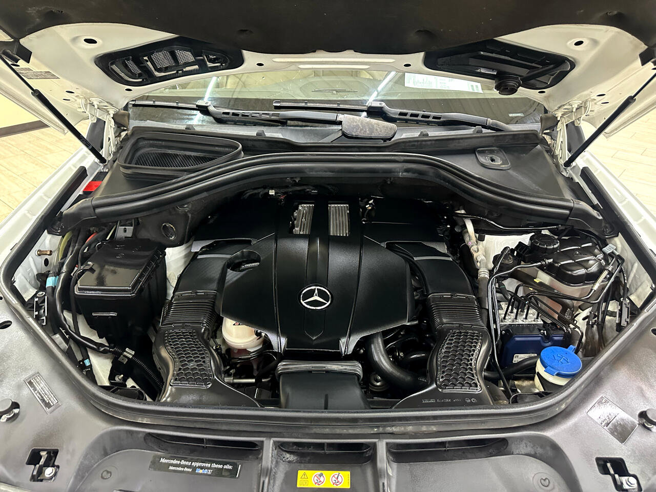 Used 2016 Mercedes-Benz GL 450 4MATIC w/ Premium I Package image 49