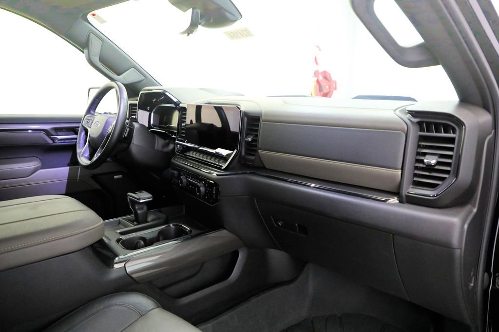 Used 2024 Chevrolet Silverado 1500 ZR2 w/ Technology Package AWD/4WD image 11