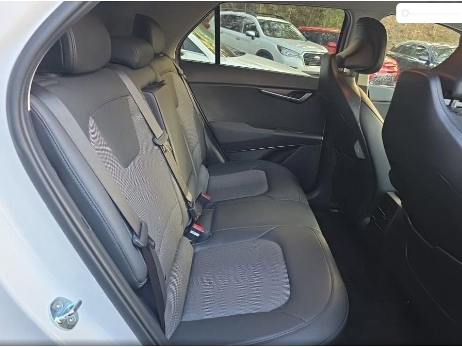 Used 2023 Kia Niro Wind image 6