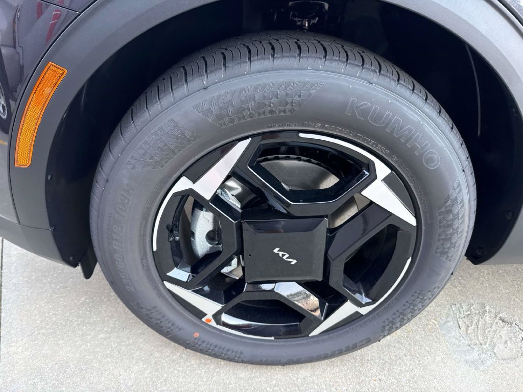 New 2027 Kia Sportage EX FWD image 4