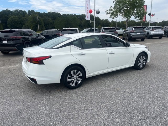 Used 2025 Nissan Altima 2.5 S image 11