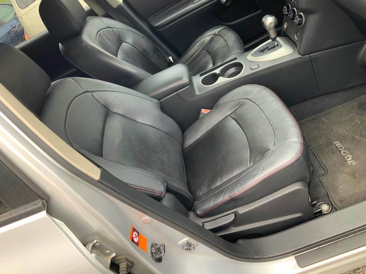 Used 2008 Nissan Rogue SL w/ Premium Pkg image 18