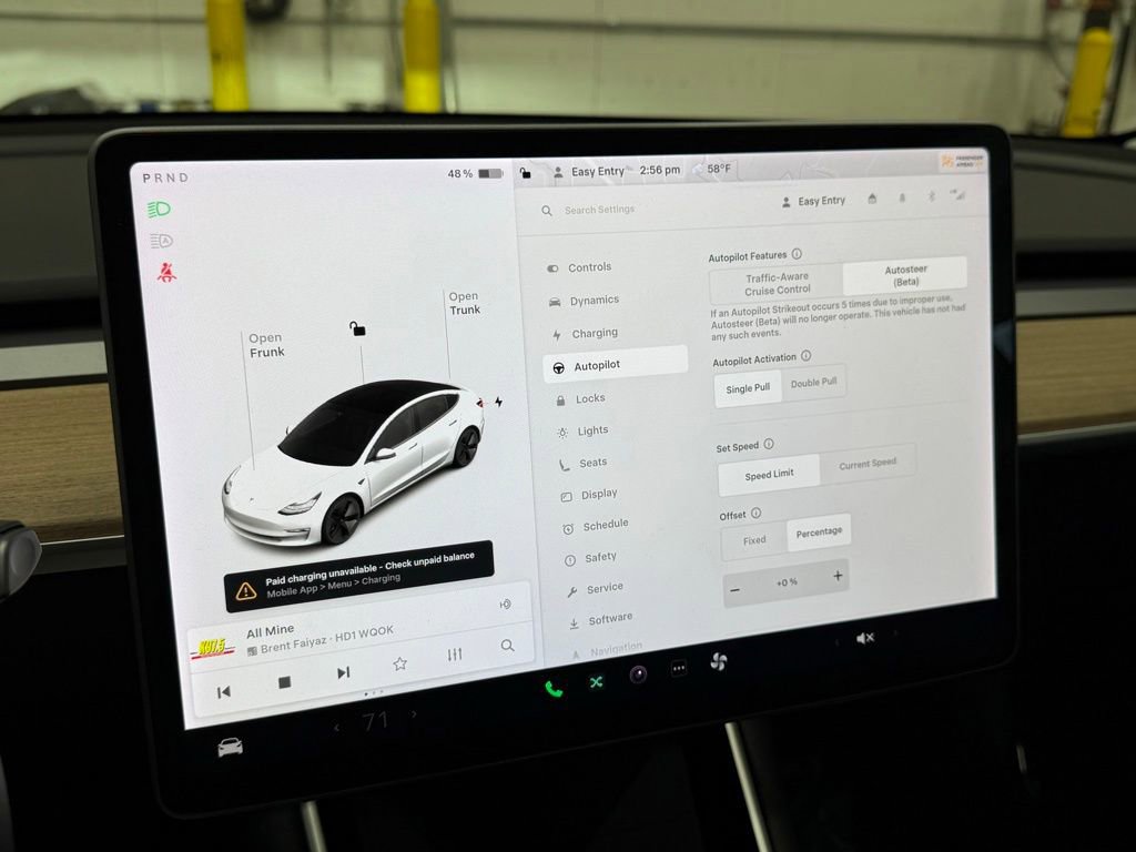 Used 2020 Tesla Model 3 Standard Range Plus image 29