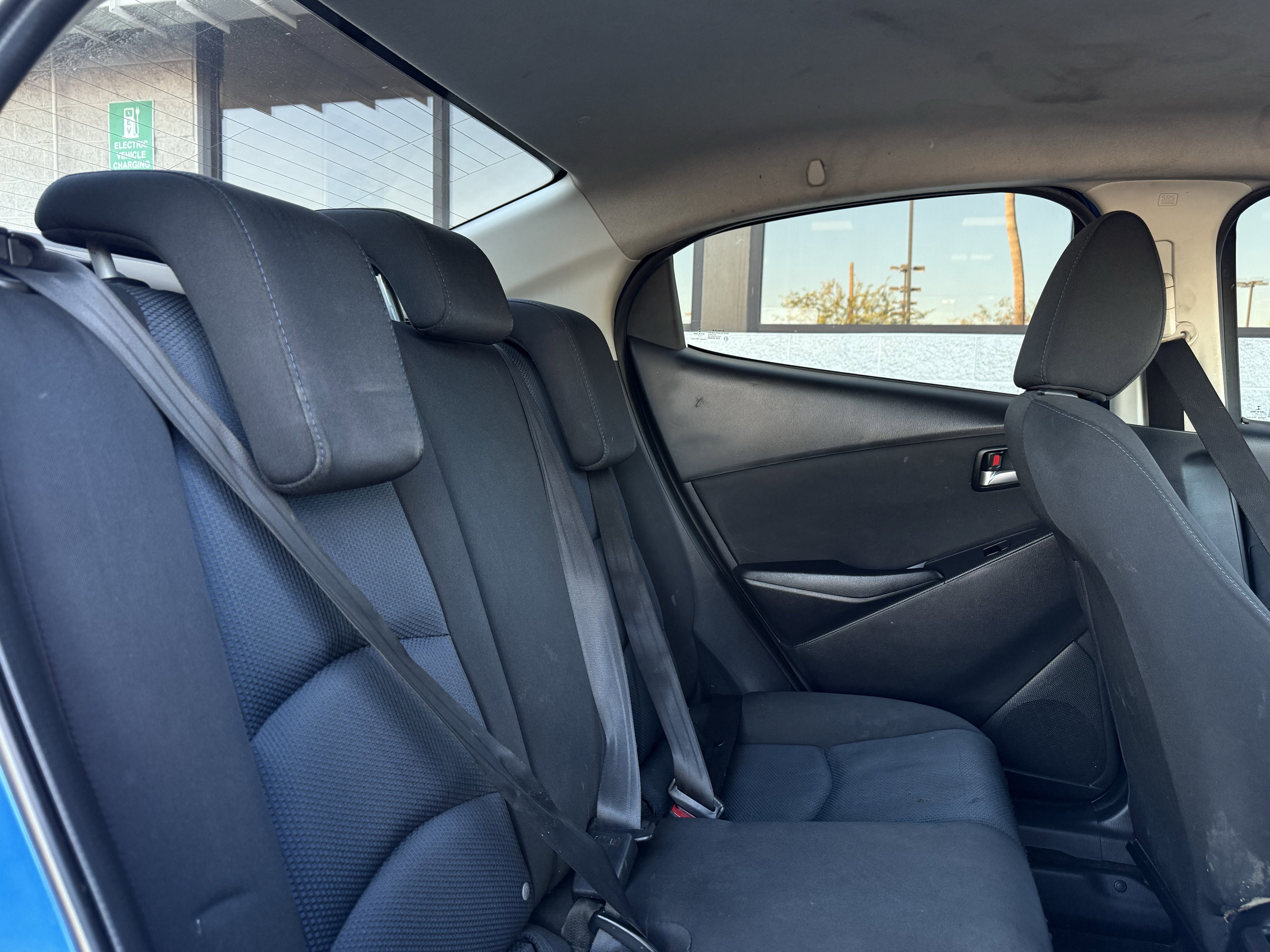 Used 2017 Toyota Yaris iA image 30