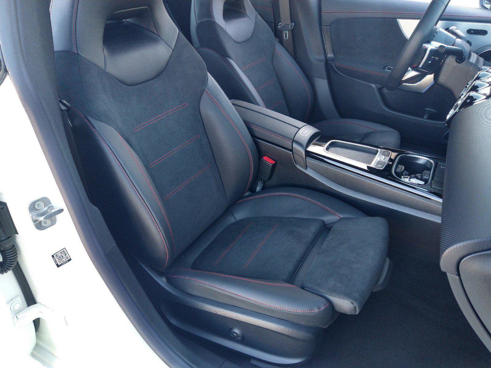 New 2024 Mercedes-Benz CLA 250 4MATIC image 13