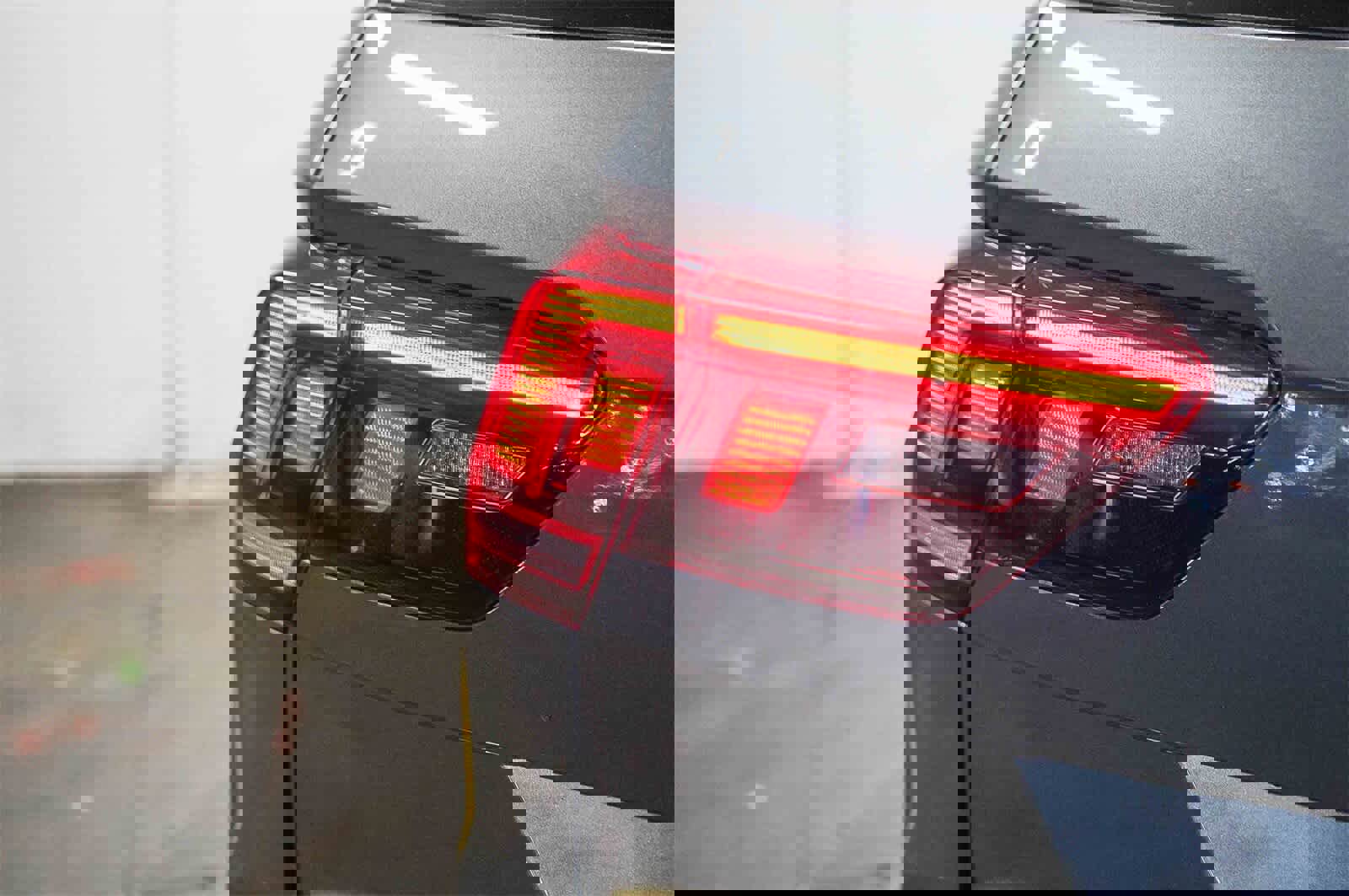 Used 2023 Volkswagen Tiguan S image 11