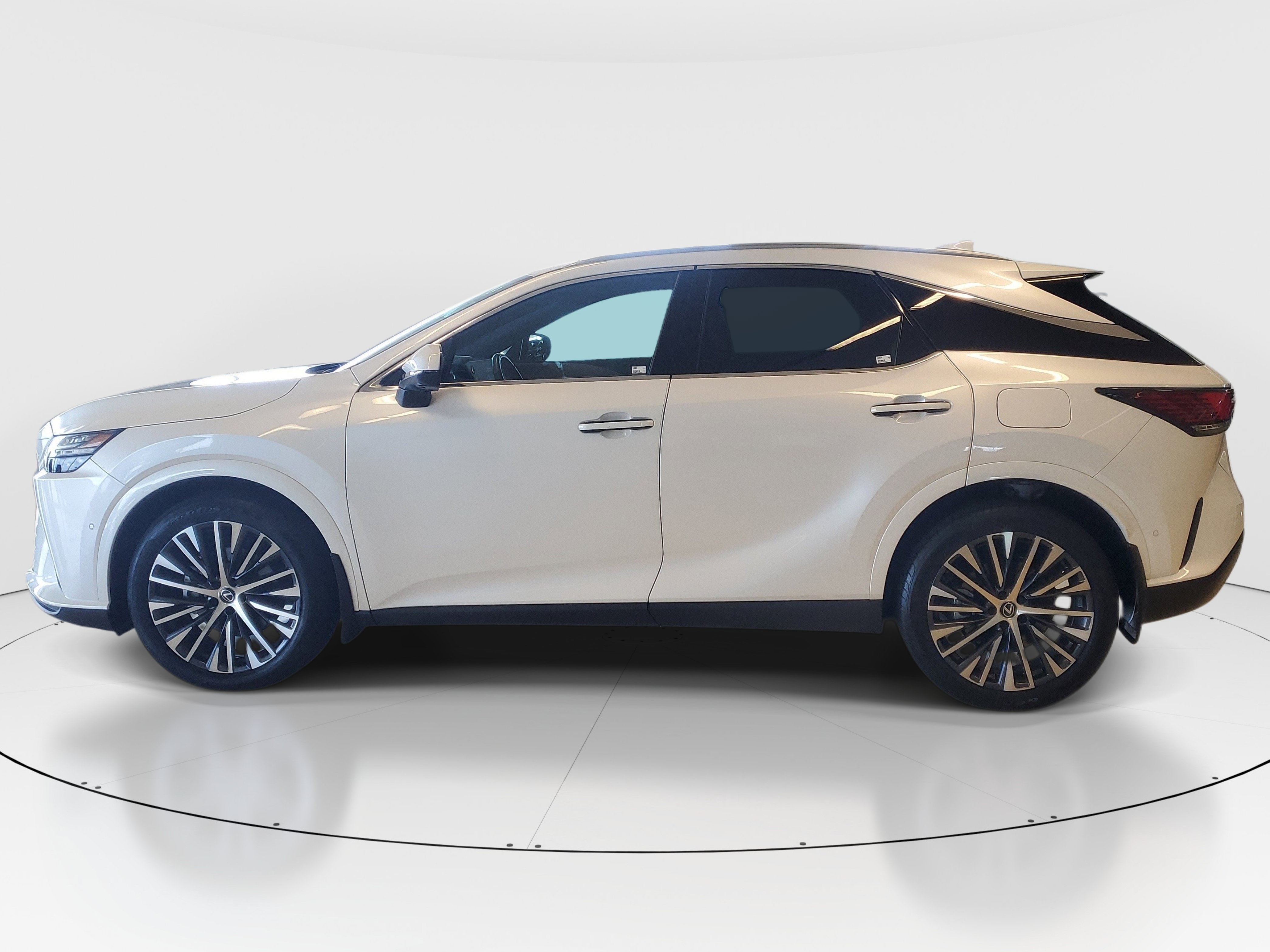 Used 2023 Lexus RX 350 Premium Plus w/ Cold Area Package AWD/4WD image 8