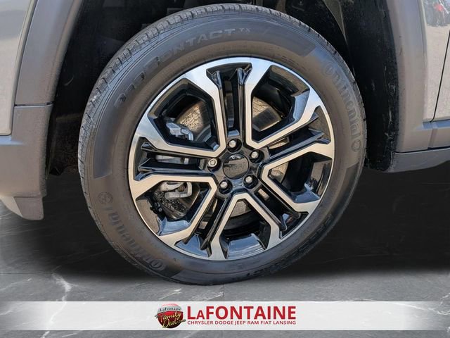 Used 2023 Jeep Compass Limited image 31