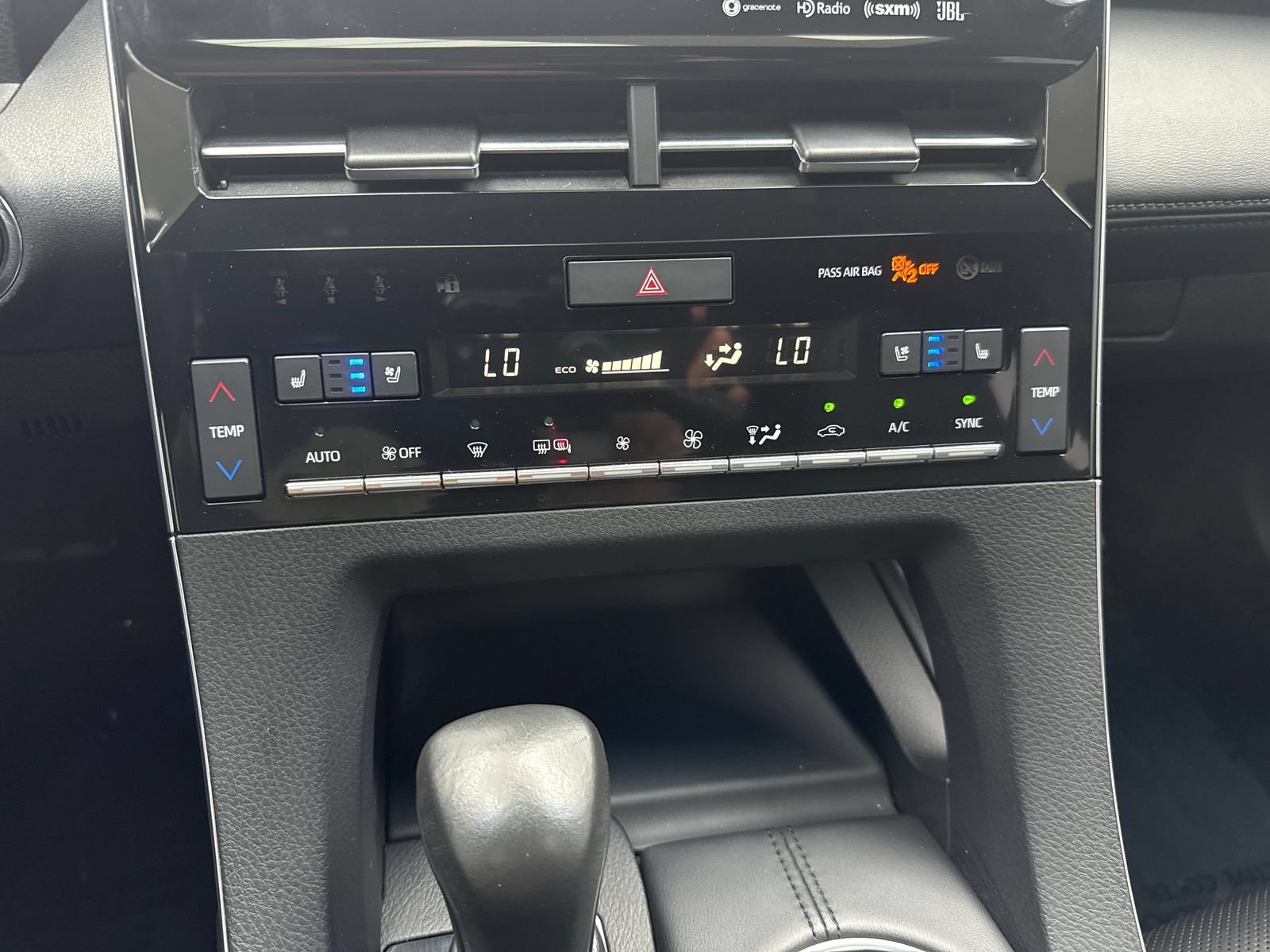 Used 2019 Toyota Avalon Touring w/ Advanced Safety Package FWD image 30