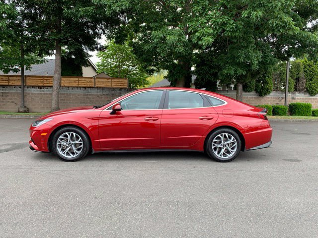 Used 2023 Hyundai Sonata SEL w/ Convenience Package FWD image 2