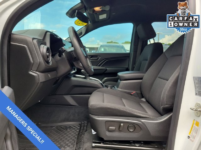 Used 2023 Chevrolet Colorado Trail Boss AWD/4WD image 19