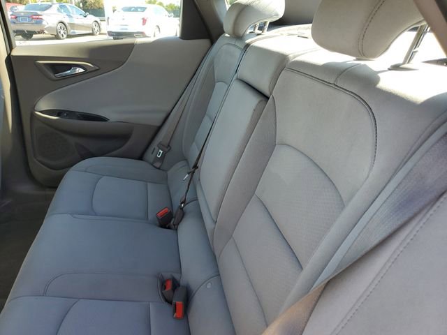 Used 2025 Chevrolet Malibu LT image 12