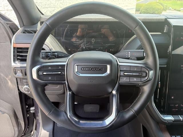 Used 2025 GMC Yukon Denali w/ Sun & Power Step Package AWD/4WD image 26