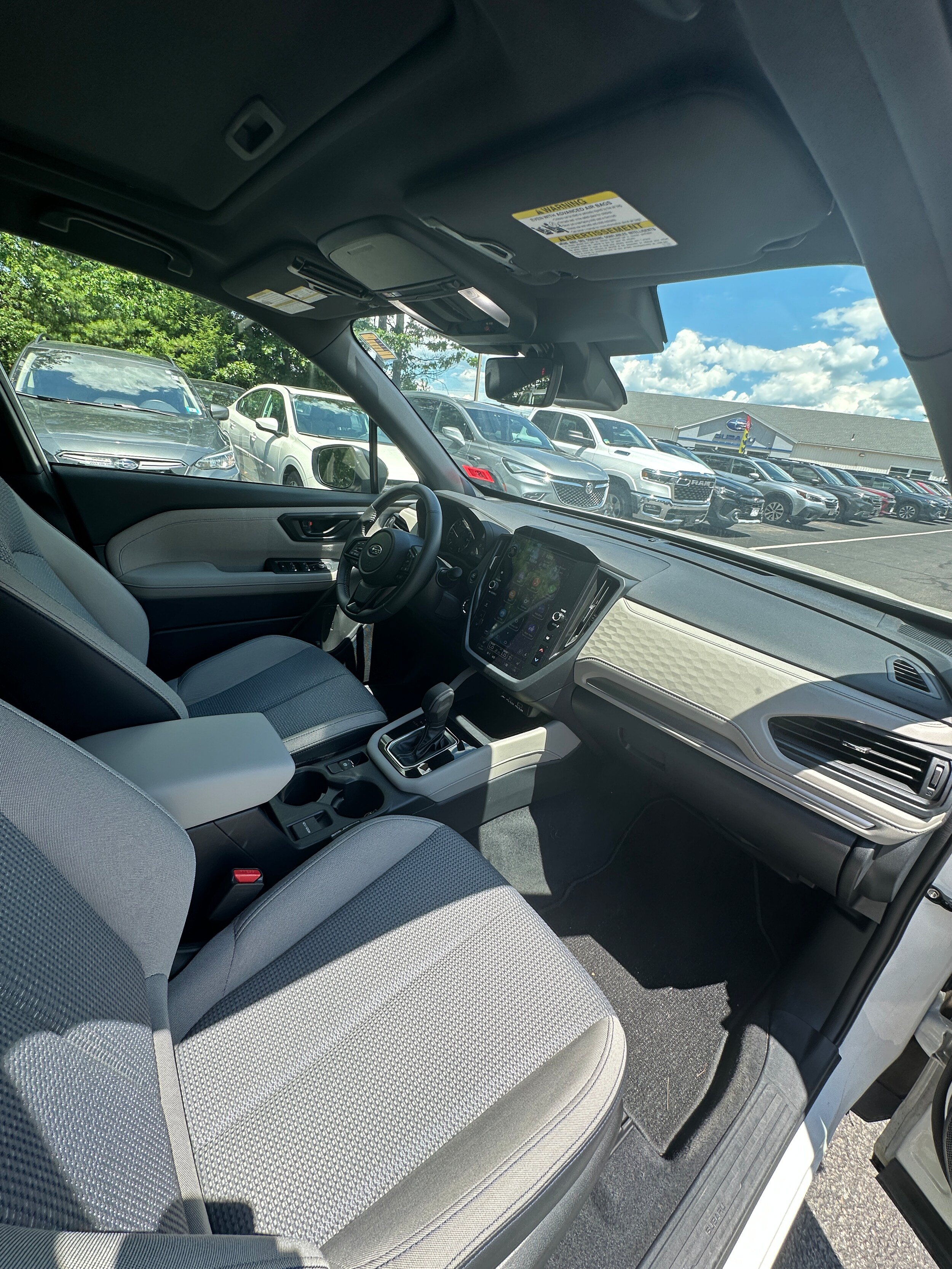 Used 2025 Subaru Forester Premium AWD/4WD image 14
