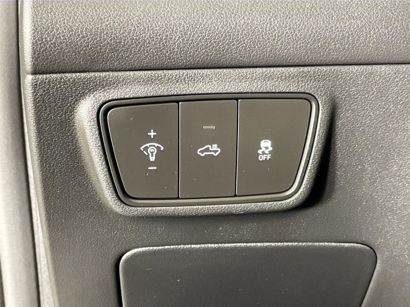 Used 2023 Hyundai Santa Cruz SEL w/ Activity Package AWD/4WD image 14