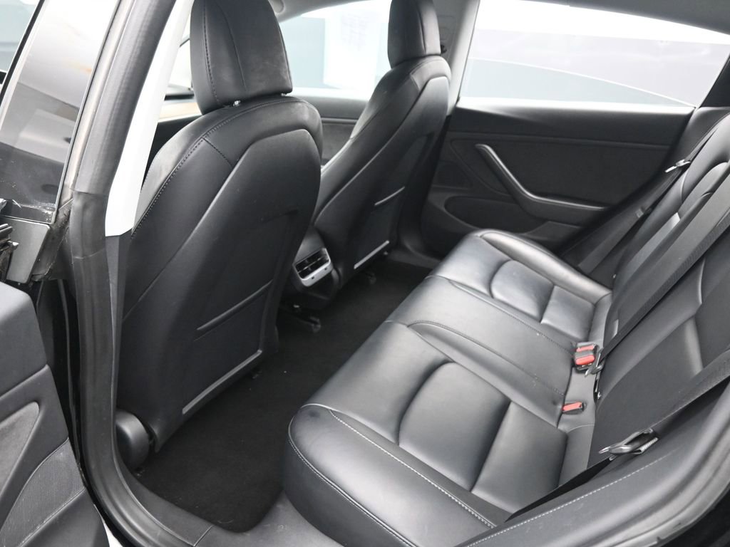 Used 2018 Tesla Model 3 Mid Range image 26