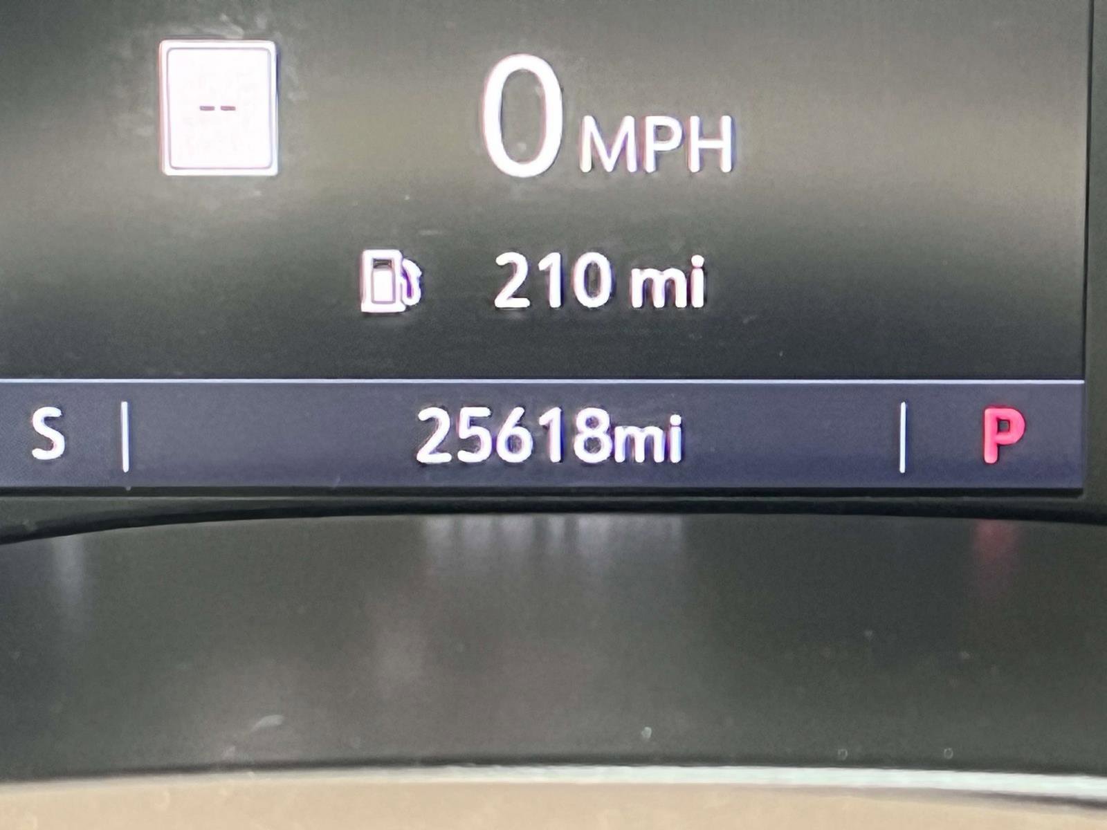 Used 2022 GMC Canyon Denali image 20