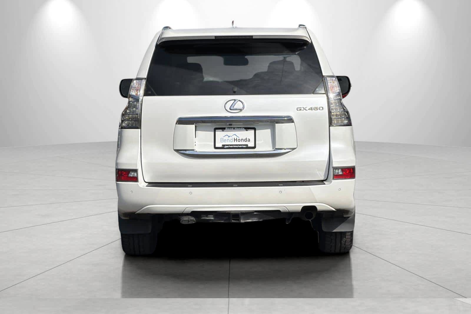 Used 2016 Lexus GX 460 w/ Premium Package AWD/4WD image 7