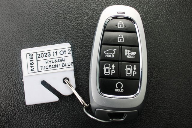 Used 2023 Hyundai Tucson Limited image 36