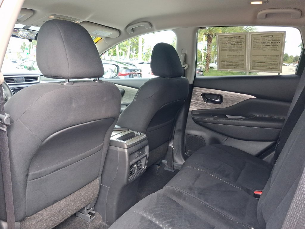 Used 2017 Nissan Murano S w/ Navigation Package FWD image 13