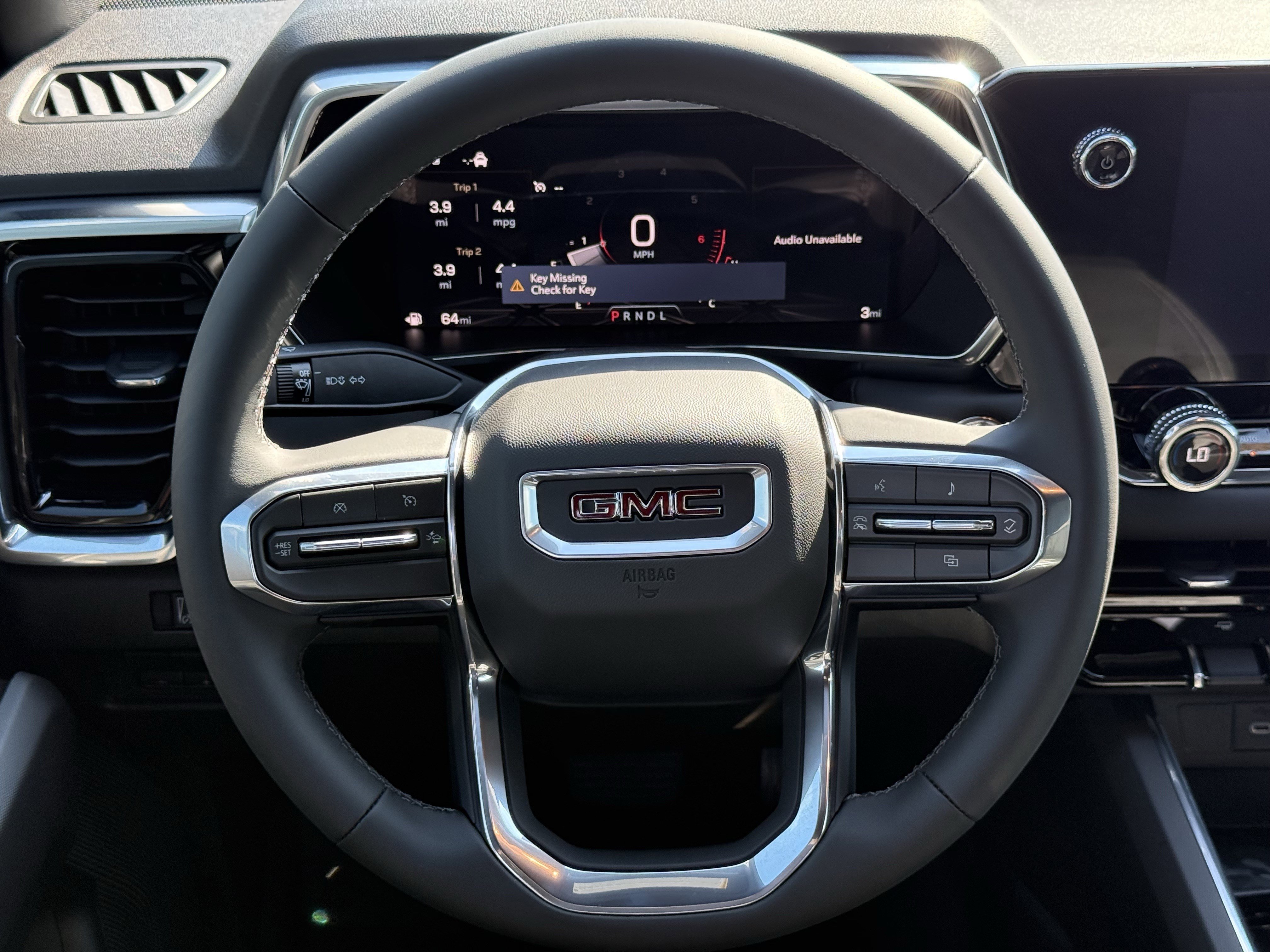 New 2026 GMC Canyon Elevation w/ Convenience Package image 12