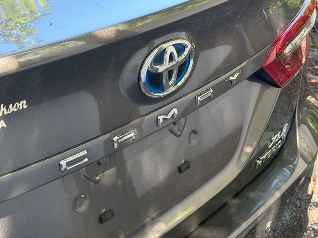 Used 2022 Toyota Camry XLE FWD image 6