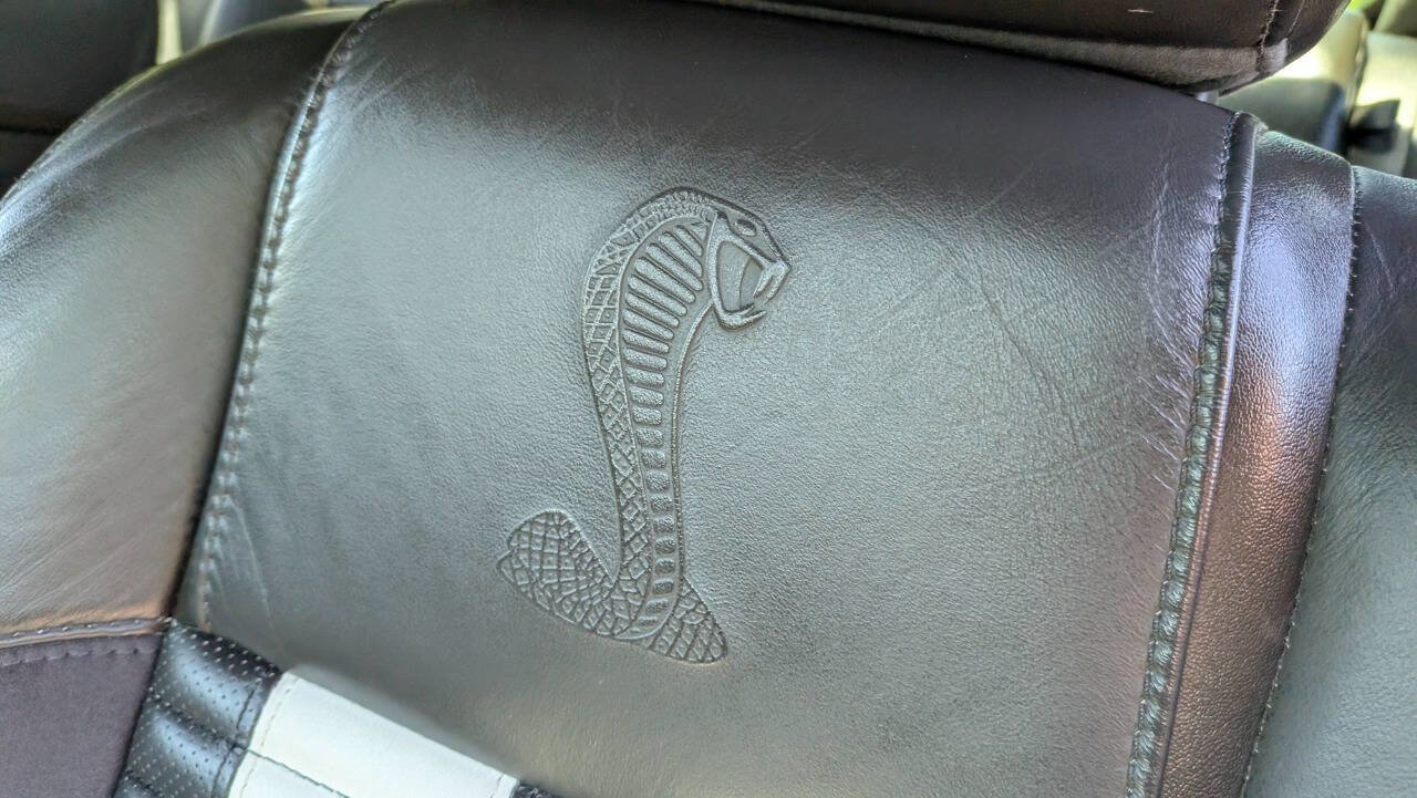 Used 2010 Ford Mustang Shelby GT500 image 36