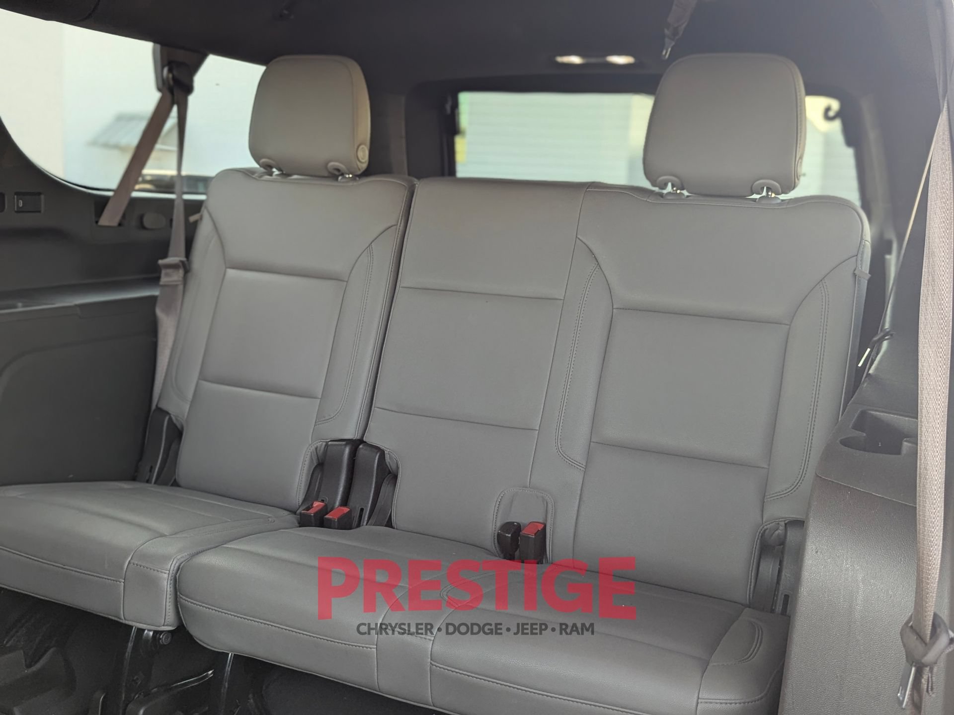 Used 2021 Chevrolet Suburban Z71 w/ Z71 Off-Road Package AWD/4WD image 37