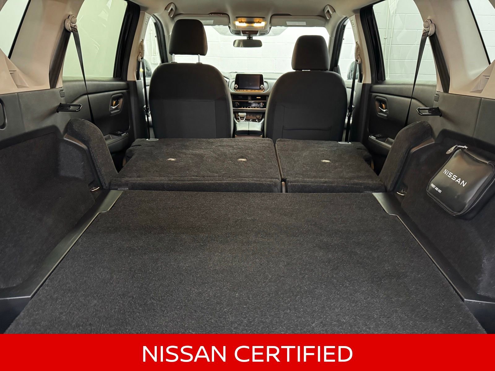 Certified 2025 Nissan Rogue SV AWD/4WD image 41
