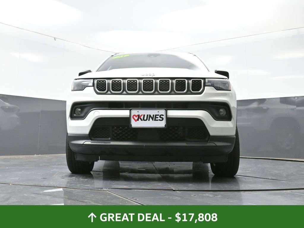Used 2023 Jeep Compass Latitude image 54