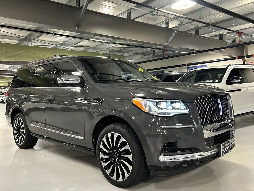 Certified 2022 Lincoln Navigator Black Label