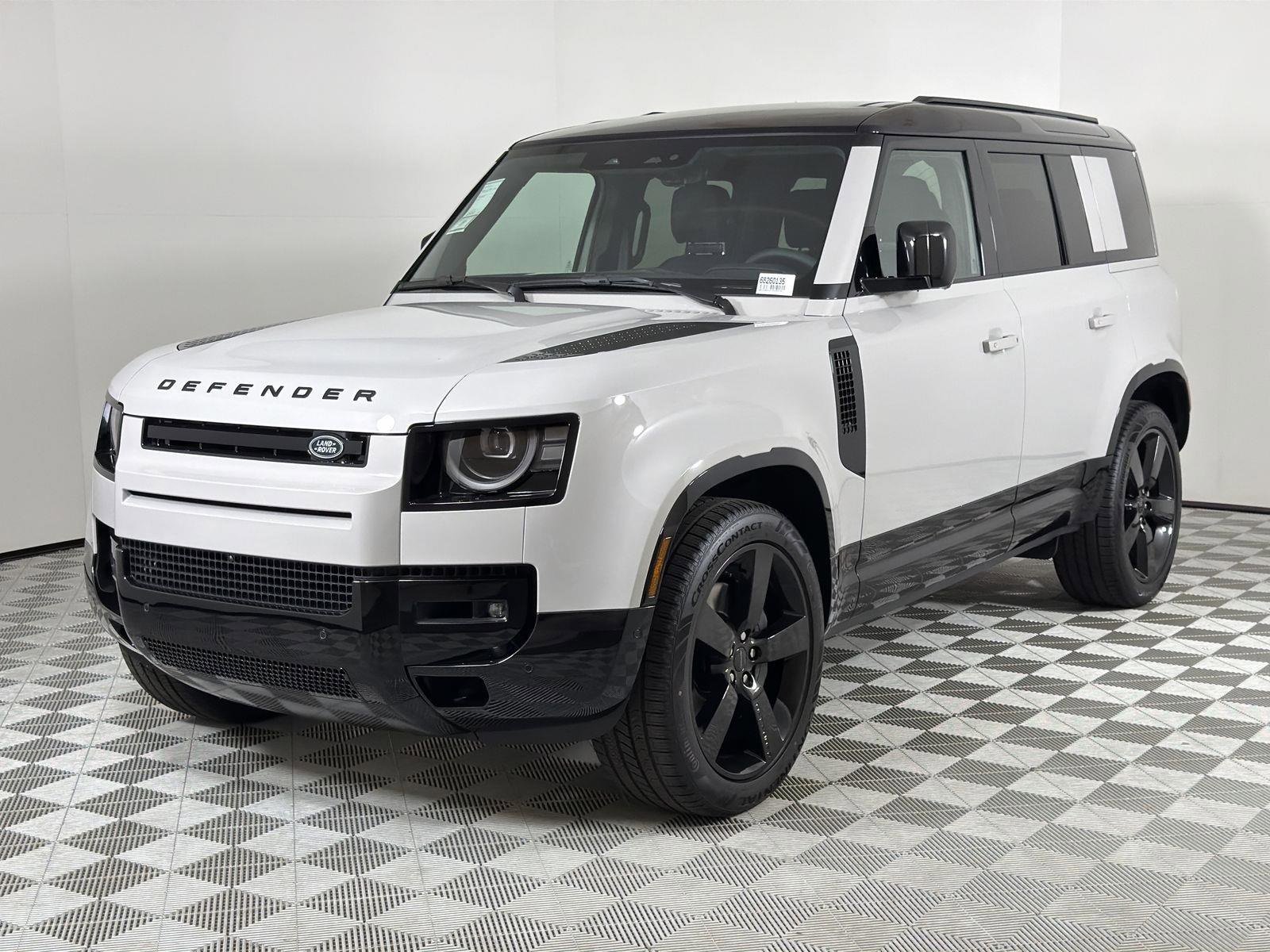 New 2026 Land Rover Defender 110 X-Dynamic SE