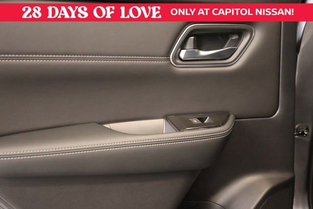 New 2026 Nissan Rogue Platinum w/ Tech Package image 28