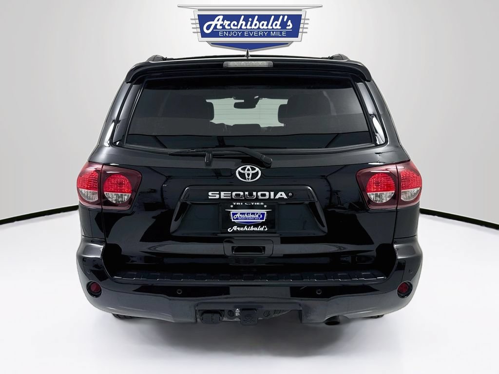 Used 2018 Toyota Sequoia TRD Sport AWD/4WD image 7