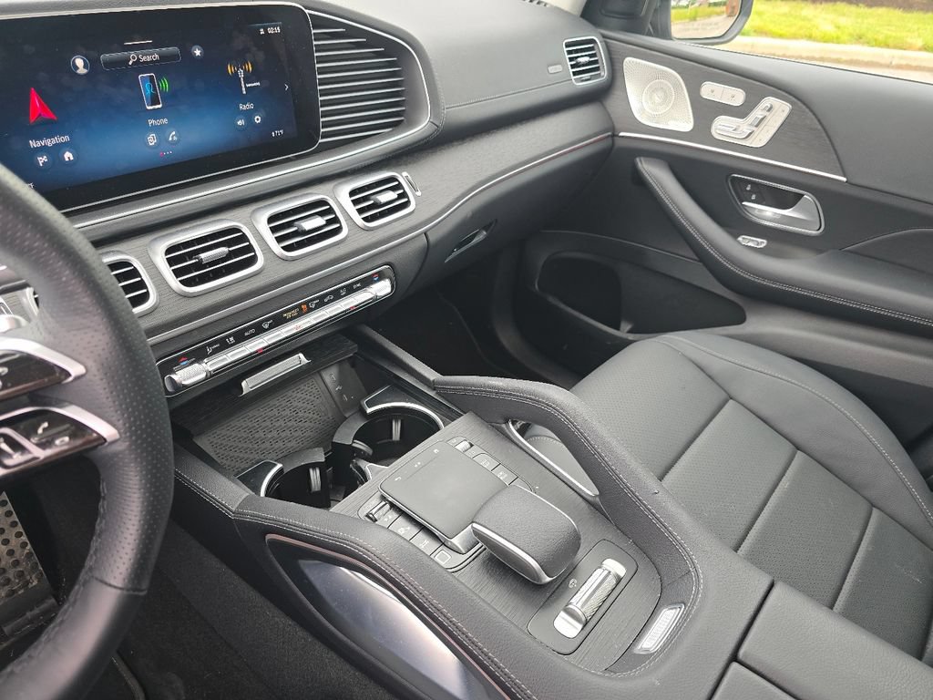 Used 2026 Mercedes-Benz GLS 450 4MATIC image 33