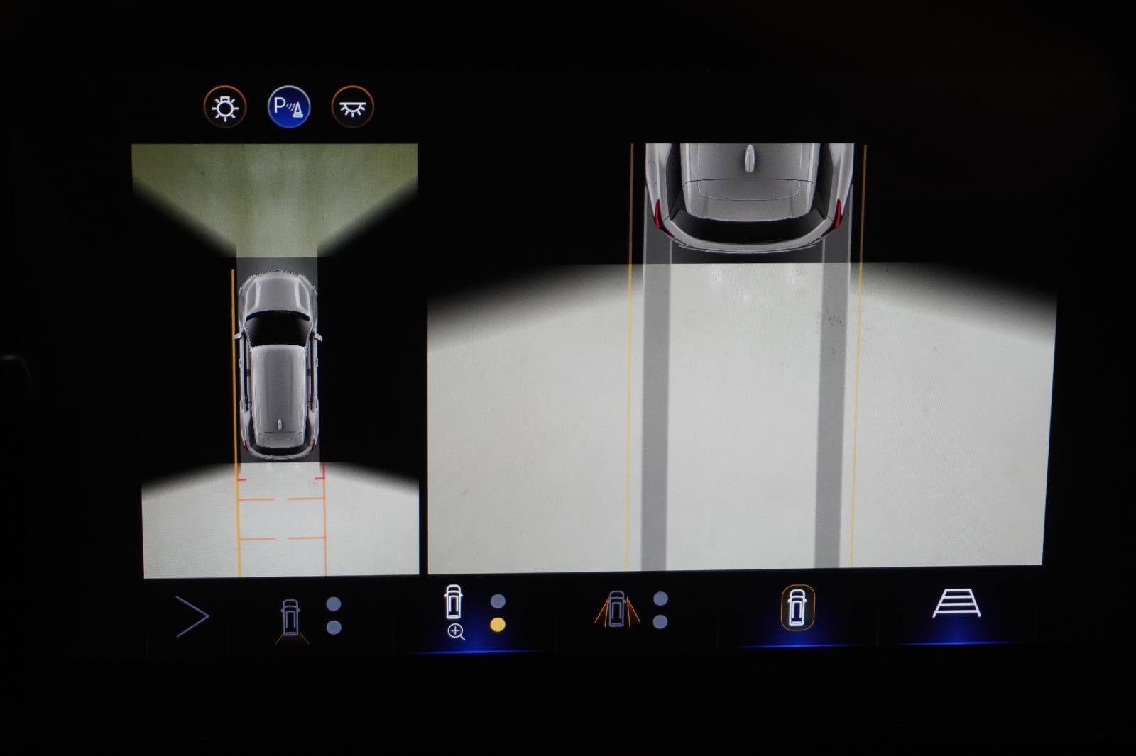 New 2026 Chevrolet Equinox RS w/ Convenience Package III image 33