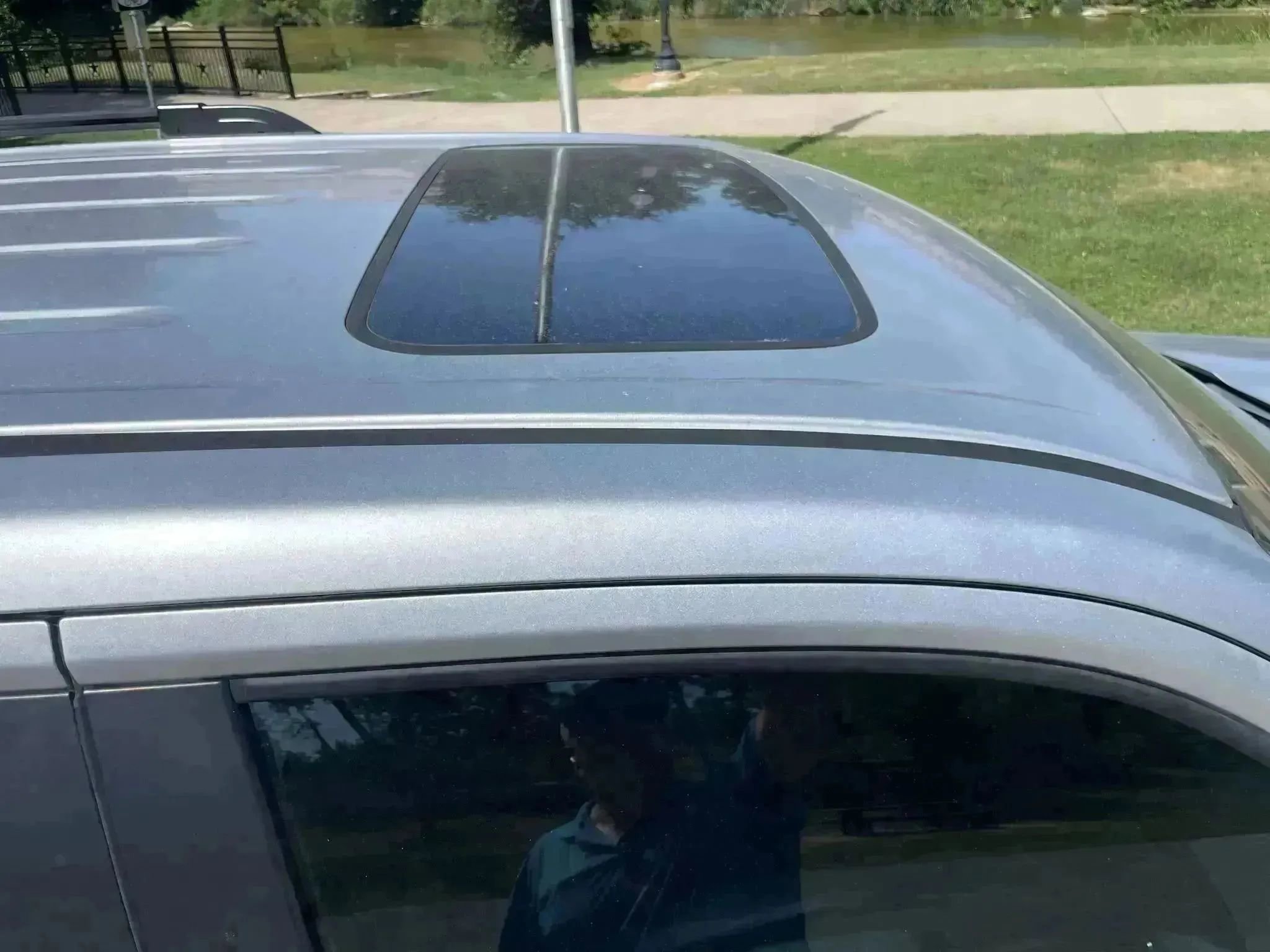 Used 2012 Honda Pilot EX-L image 4