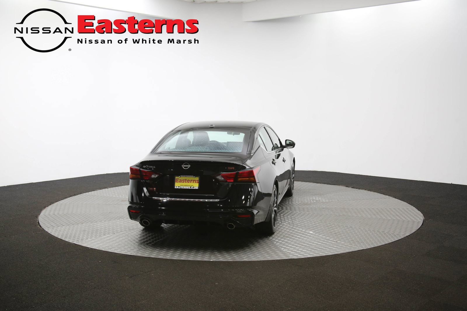 Used 2023 Nissan Altima 2.5 SR w/ SR Premium Package image 46