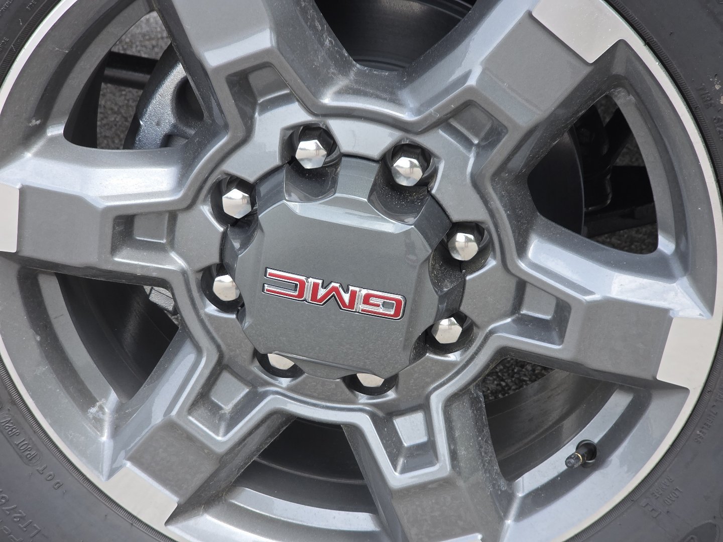 New 2026 GMC Sierra 2500 SLE w/ SLE Value Package; AWD/4WD image 12