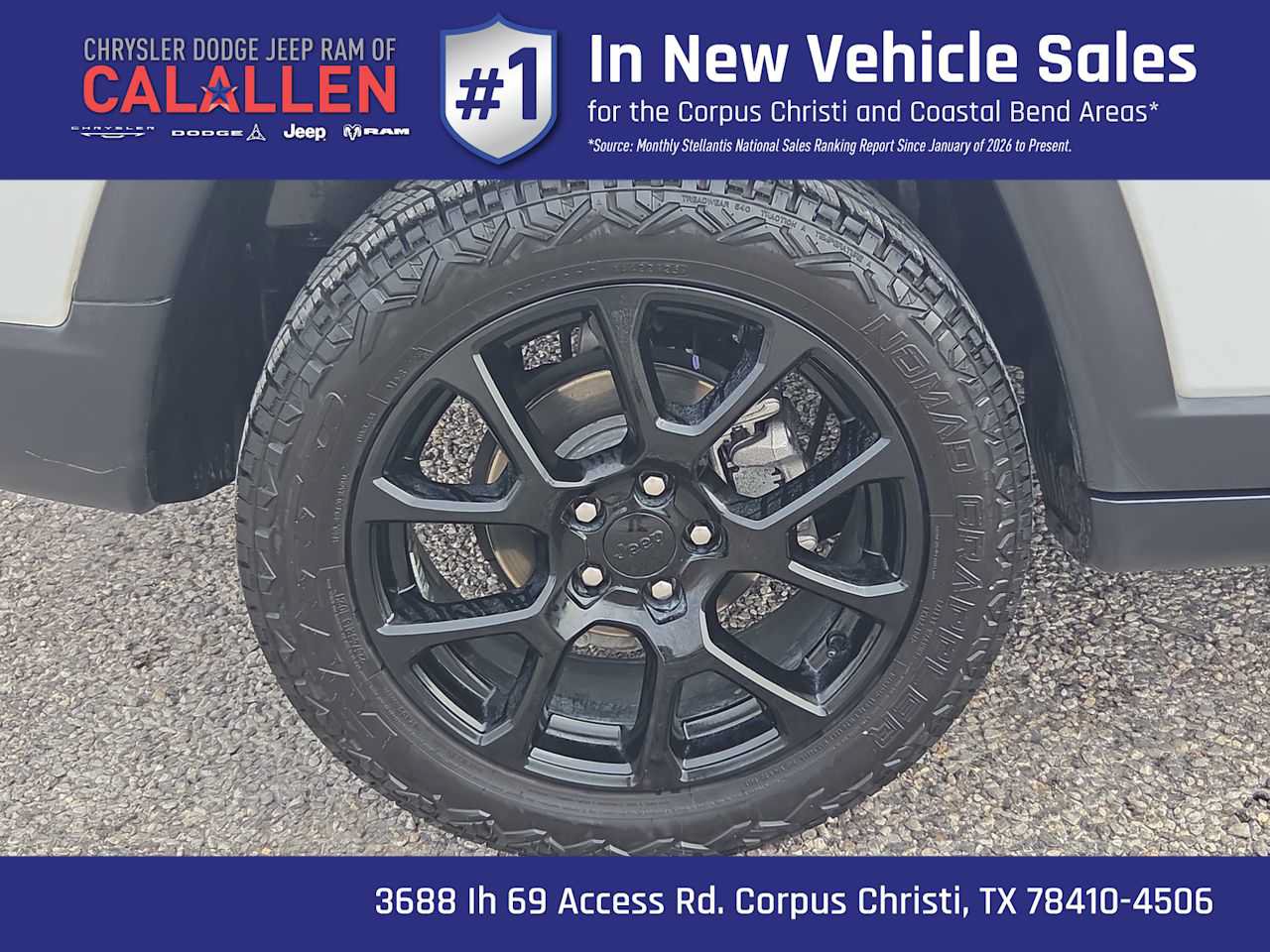 Used 2024 Jeep Compass Latitude w/ Altitude Special Edition AWD/4WD image 16