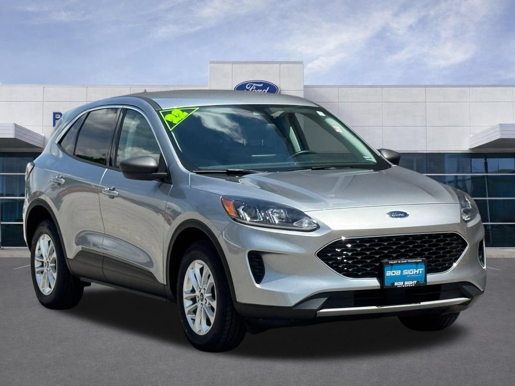 Used 2022 Ford Escape SE w/ Convenience Package AWD/4WD image 2