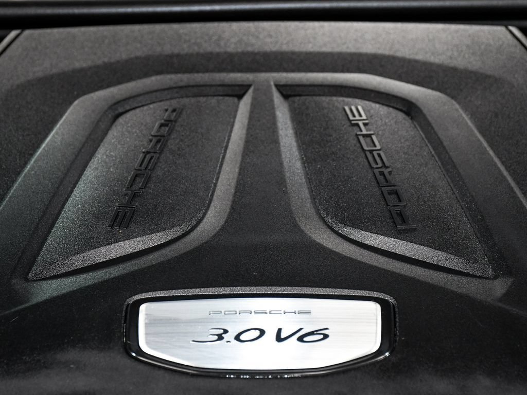 Used 2023 Porsche Cayenne AWD/4WD image 65