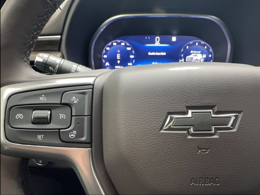 Used 2023 Chevrolet Tahoe Z71 w/ Luxury Package AWD/4WD image 47