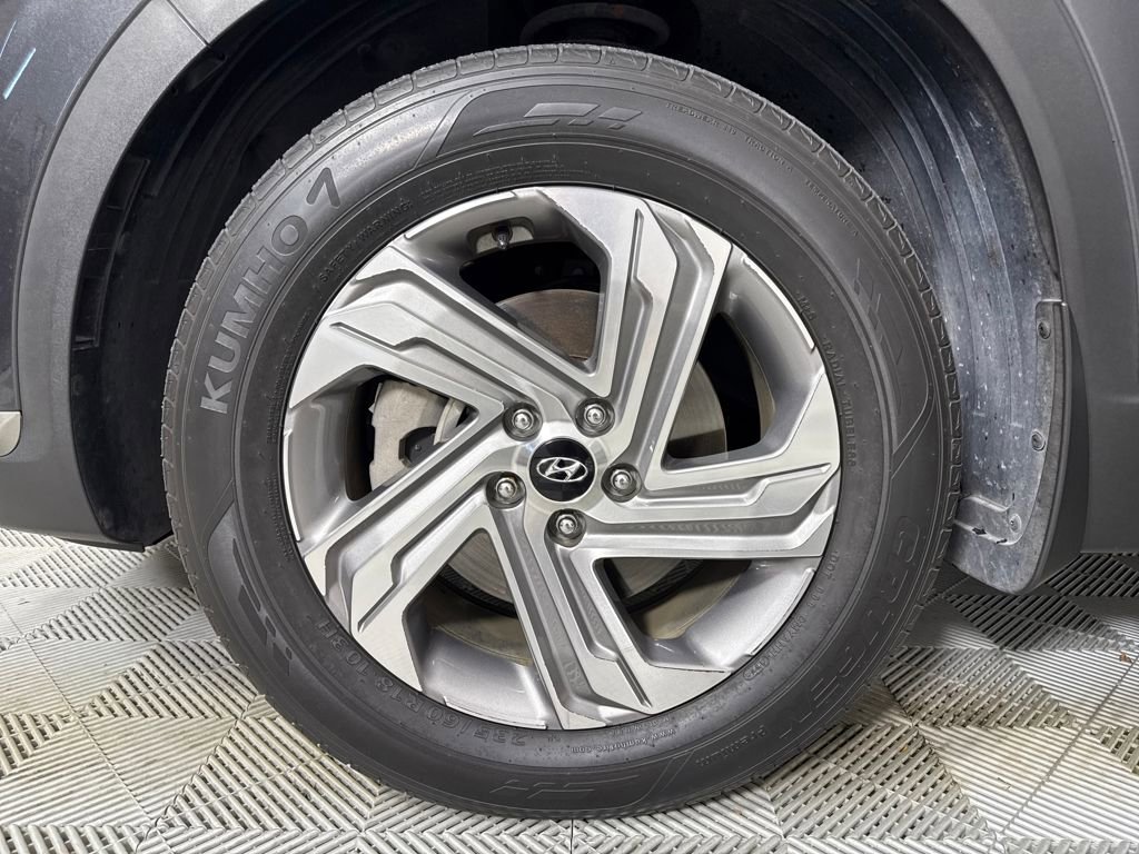 Certified 2023 Hyundai Santa Fe SEL image 24