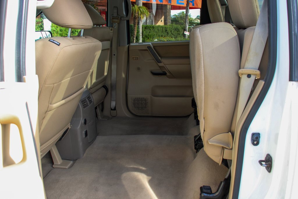 Used 2013 Nissan Titan SV w/ SV Value Truck Pkg image 31