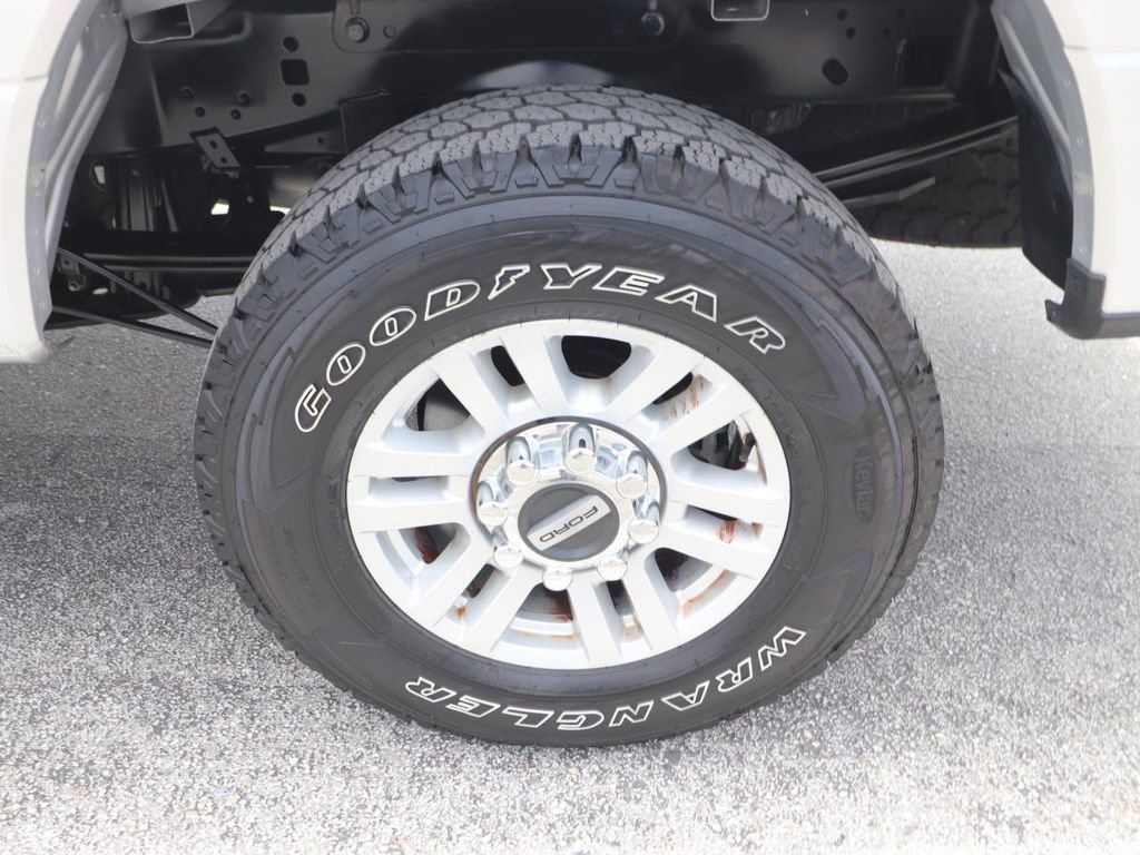 Used 2019 Ford F250 XLT w/ XLT Value Package AWD/4WD image 16
