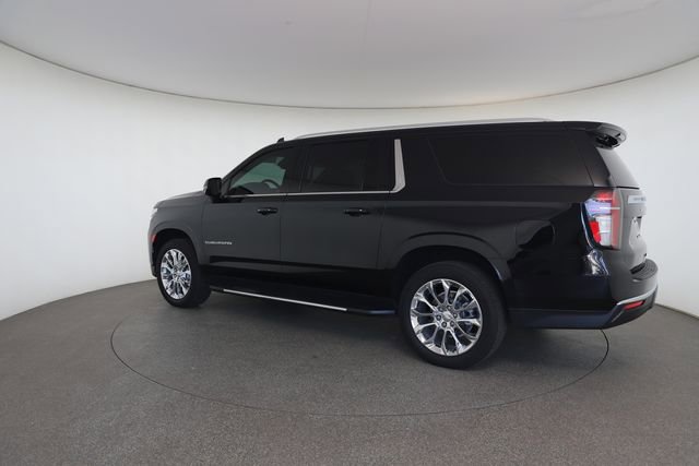 Used 2023 Chevrolet Suburban LT w/ LT Signature Plus Package AWD/4WD image 10