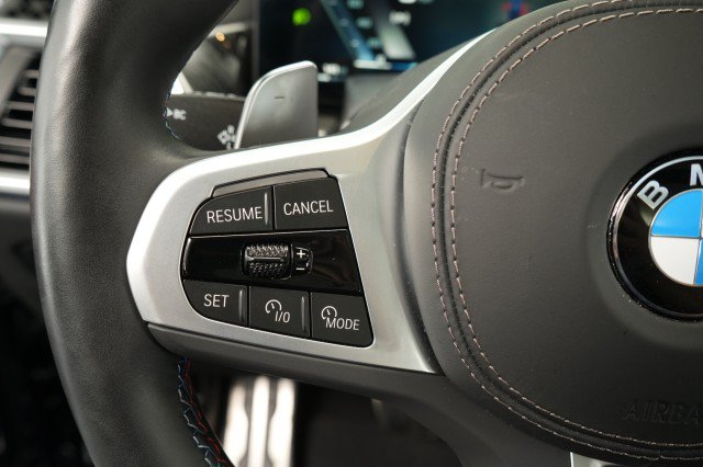 Used 2025 BMW X5 M60i AWD/4WD image 36